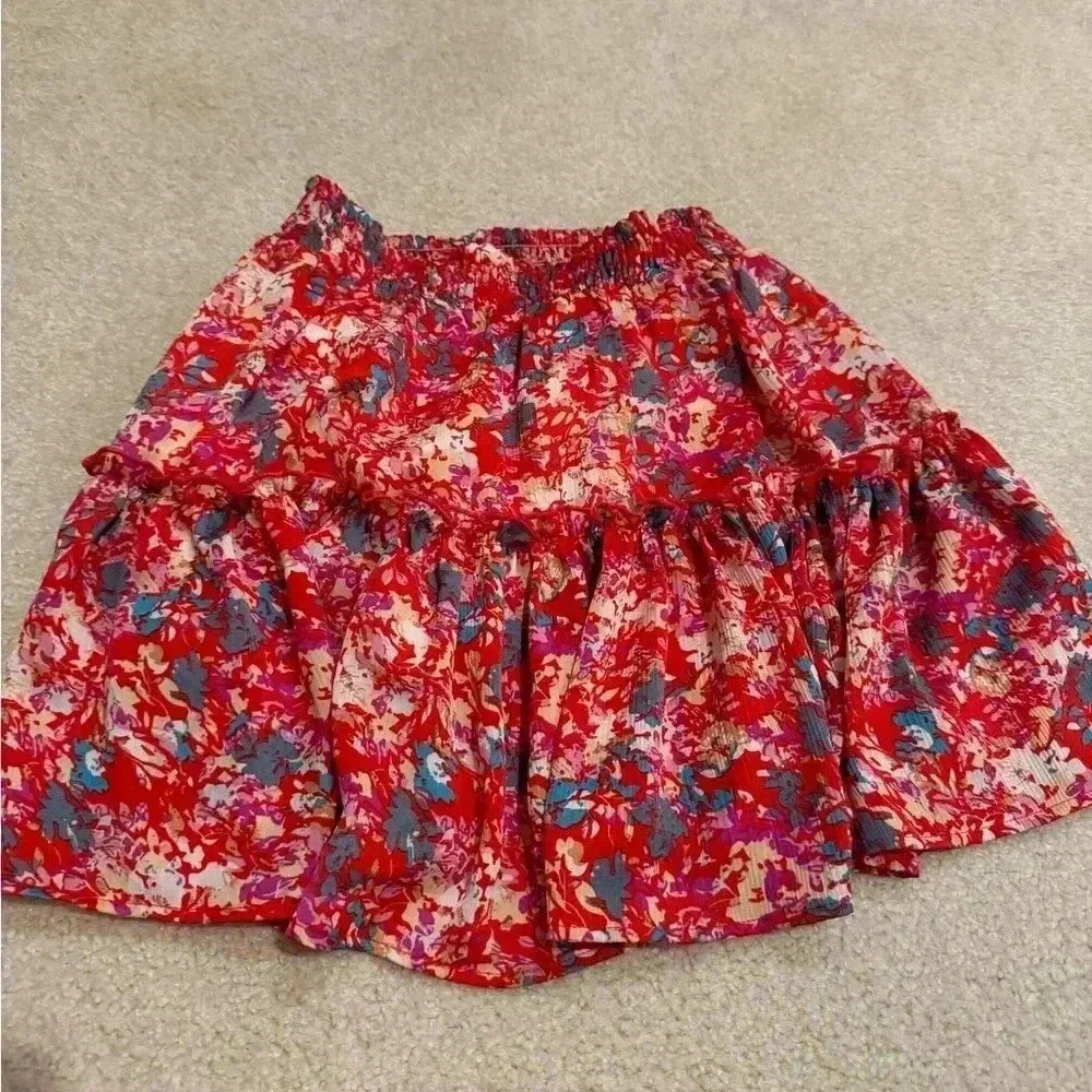 floral skirt